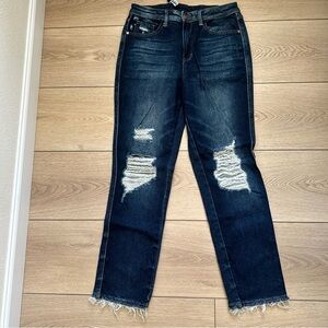 Judy blue straight fit size 28